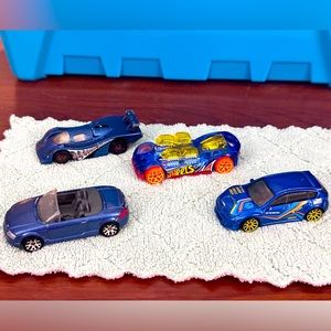 🌹🌹 Hot wheels cars bundle BLUE